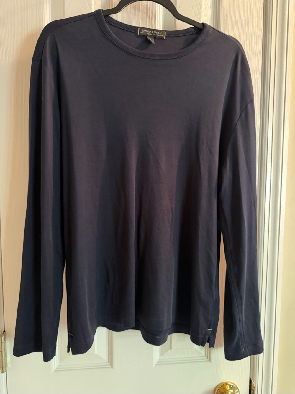 Banana Republic Navy Long-Sleeve Crewneck Shirt